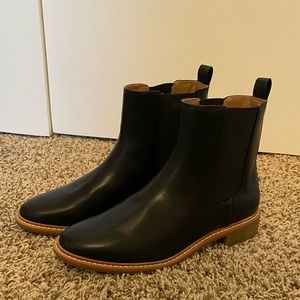Universal Thread black boots, size 10 - Never worn!
